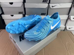 NIKE PHANTOM BOOTS