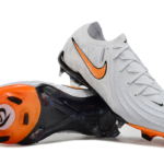 NIKE PHANTOM BOOTS🔥