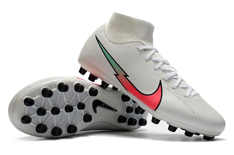 NIKE BOOTS🔥