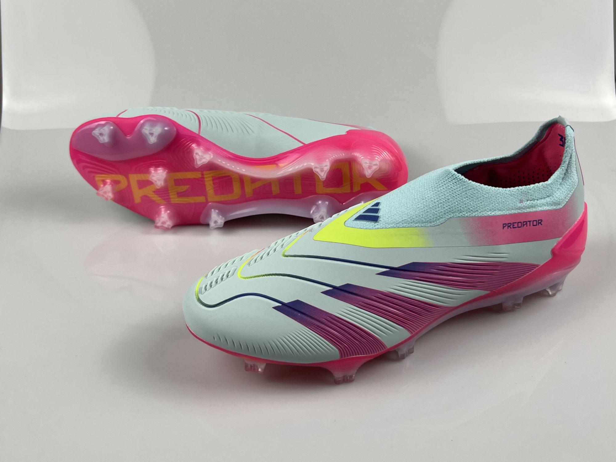 ADIDAS PREDATOR BOOTS🔥