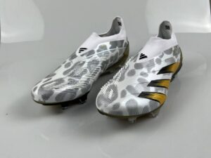 ADIDAS PREDATOR BOOTS