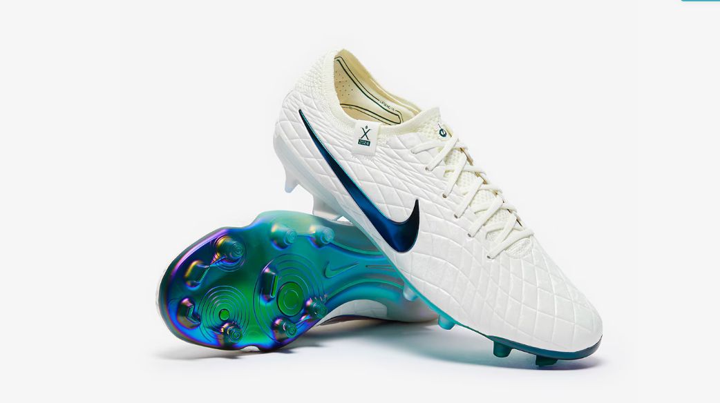 NIKE BOOTS🔥