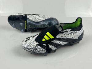 ADIDAS PREDATOR BOOTS