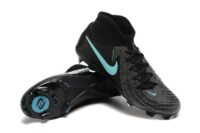 NIKE PHANTOM BOOTS🔥