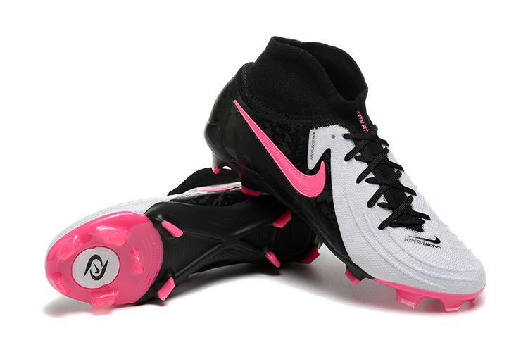 NIKE PHANTOM BOOTS🔥