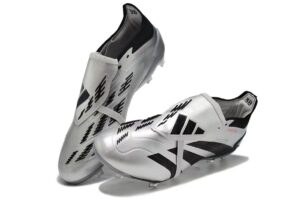 ADIDAS PREDATOR BOOTS