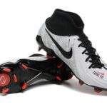 NIKE PHANTOM BOOTS🔥