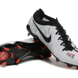 NIKE PHANTOM BOOTS🔥