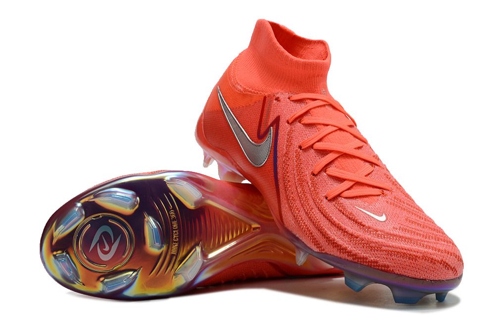 NIKE PHANTOM BOOTS🔥