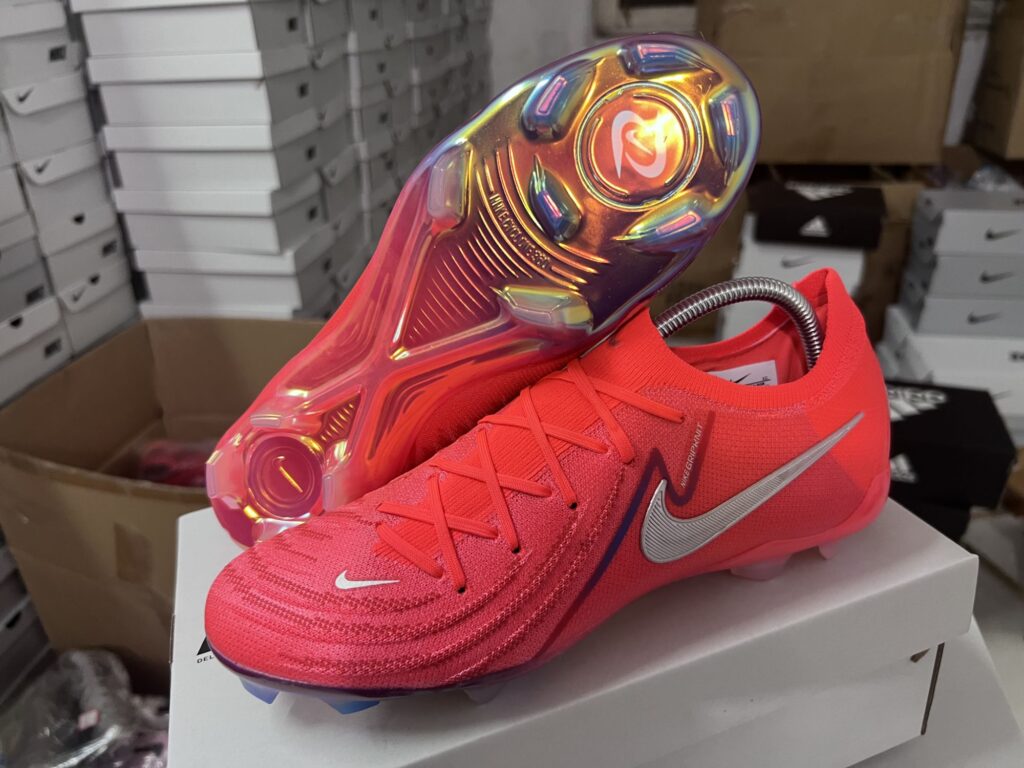 NIKE PHANTOM BOOTS
