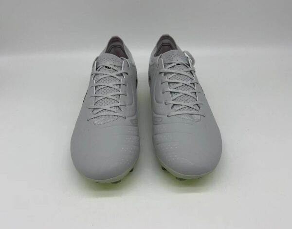 NIKE BOOTS