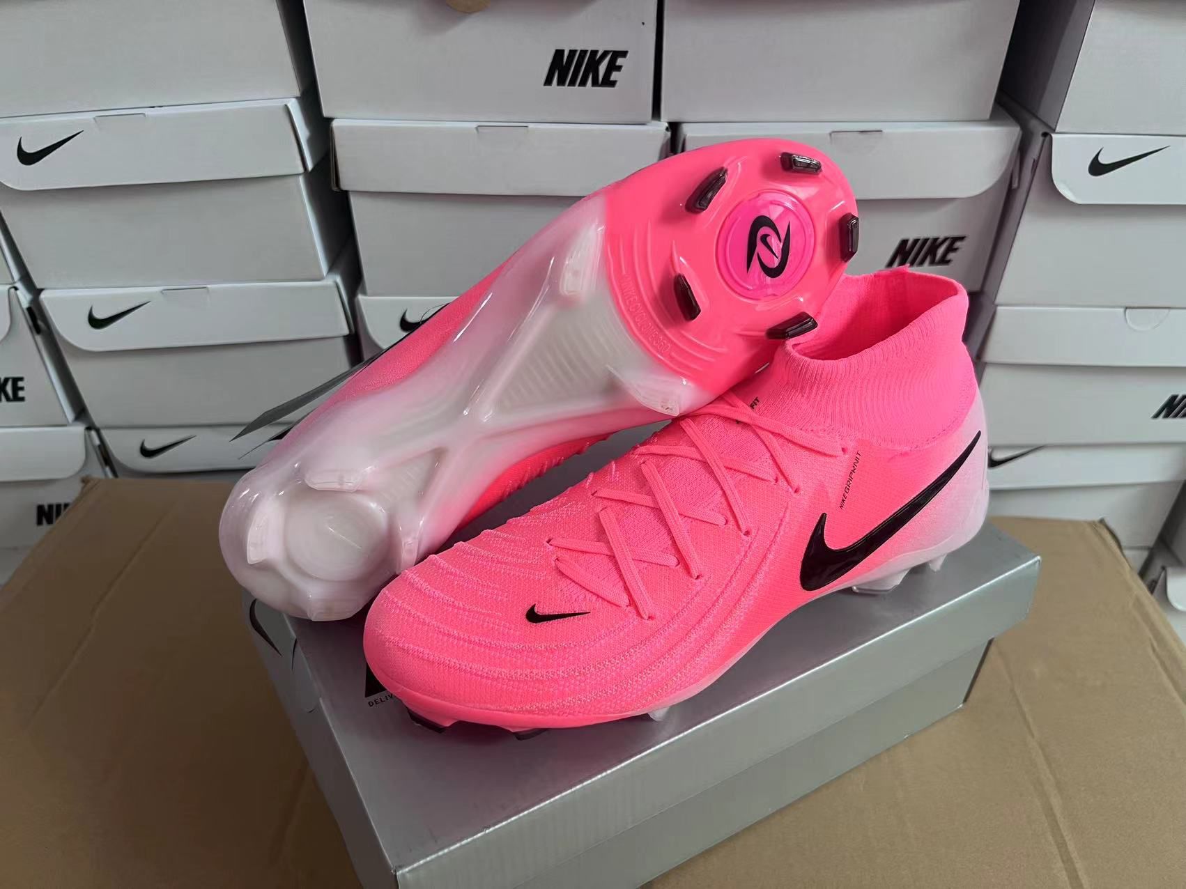 NIKE PHANTOM BOOTS🔥 NIKE PHANTOM BOOTS🔥