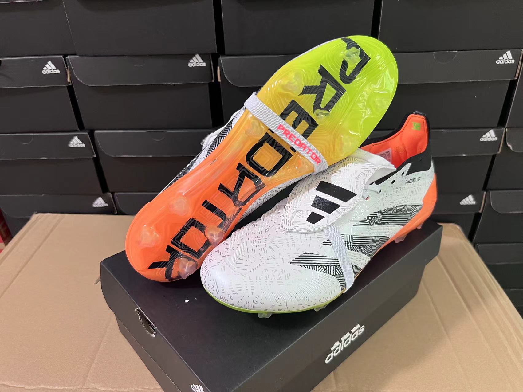 ADIDAS PREDATOR BOOTS🔥