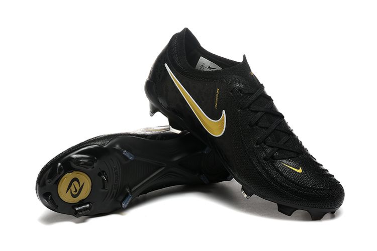 NIKE PHANTOM BOOTS🔥 NIKE PHANTOM BOOTS🔥