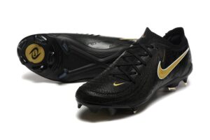 NIKE PHANTOM BOOTS