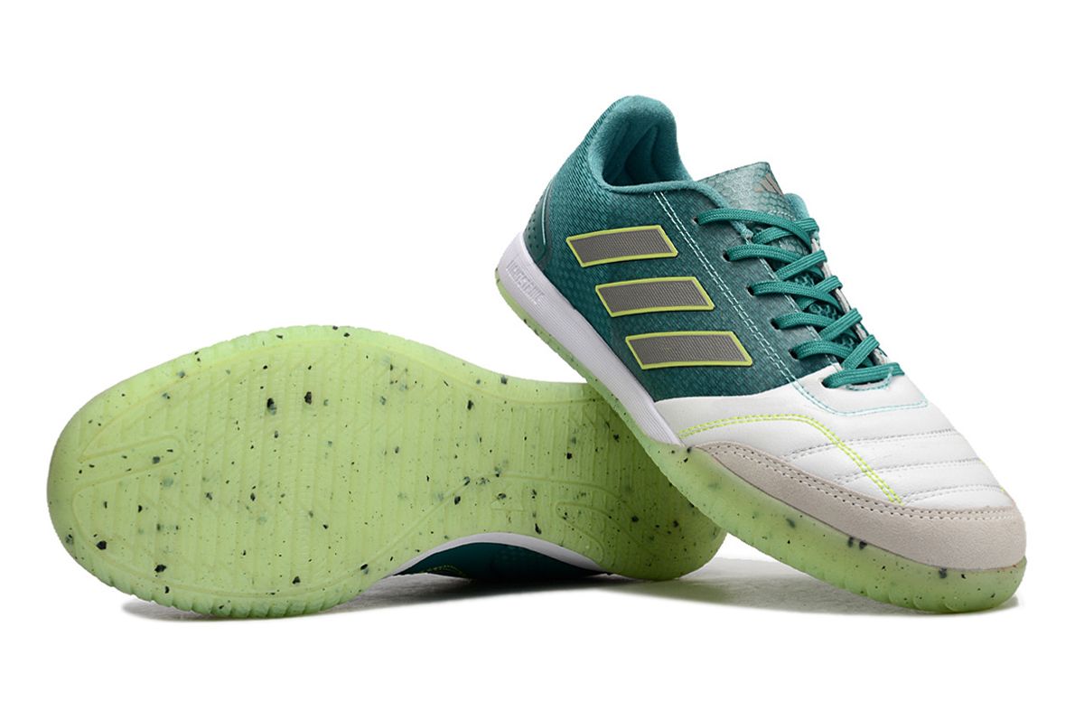 ADIDAS BOOTS🔥