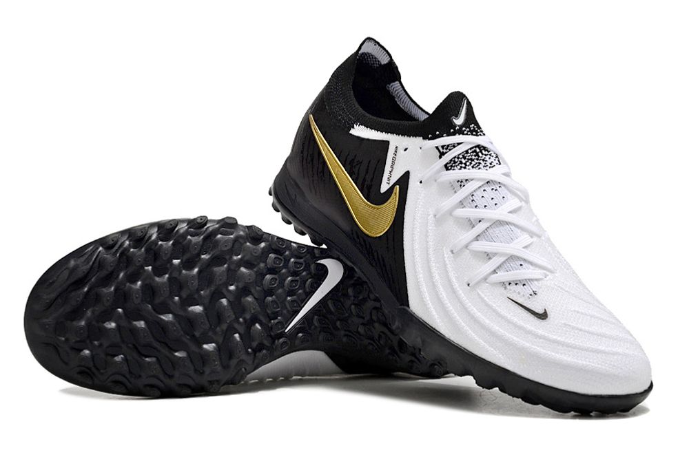NIKE PHANTOM BOOTS🔥