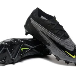 NIKE PHANTOM BOOTS🔥