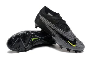 NIKE PHANTOM BOOTS