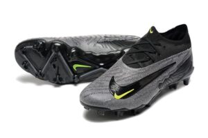 NIKE PHANTOM BOOTS