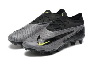 NIKE PHANTOM BOOTS