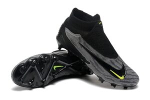 NIKE PHANTOM BOOTS