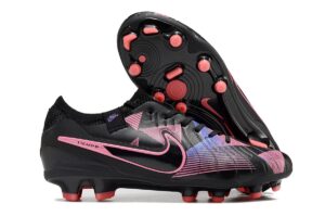 NIKE BOOTS
