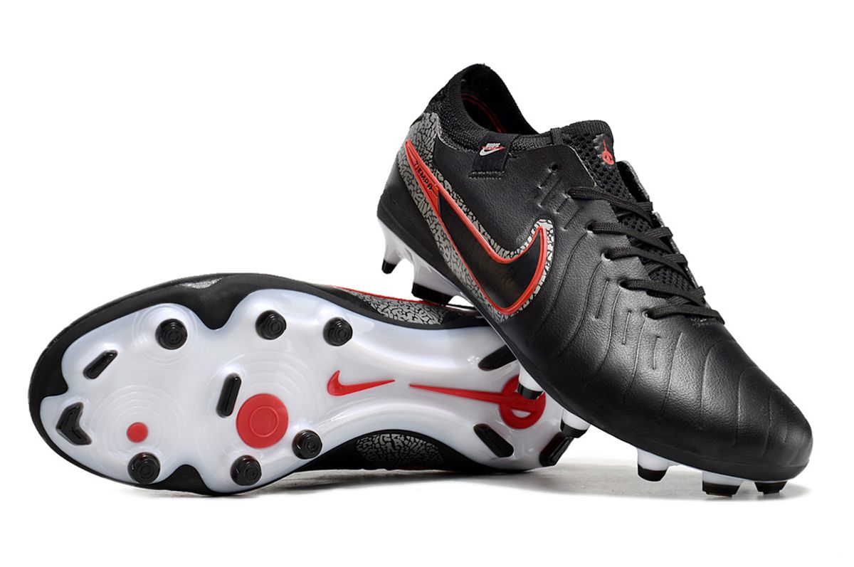 NIKE BOOTS🔥