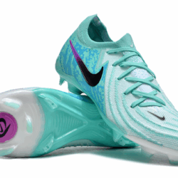 NIKE PHANTOM BOOTS🔥