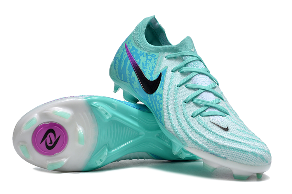 NIKE PHANTOM BOOTS🔥