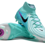 NIKE PHANTOM BOOTS🔥