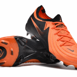 NIKE PHANTOM BOOTS🔥