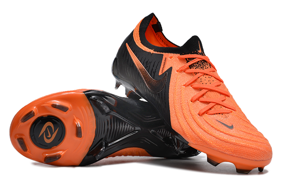 NIKE PHANTOM BOOTS🔥