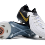 NIKE PHANTOM BOOTS🔥