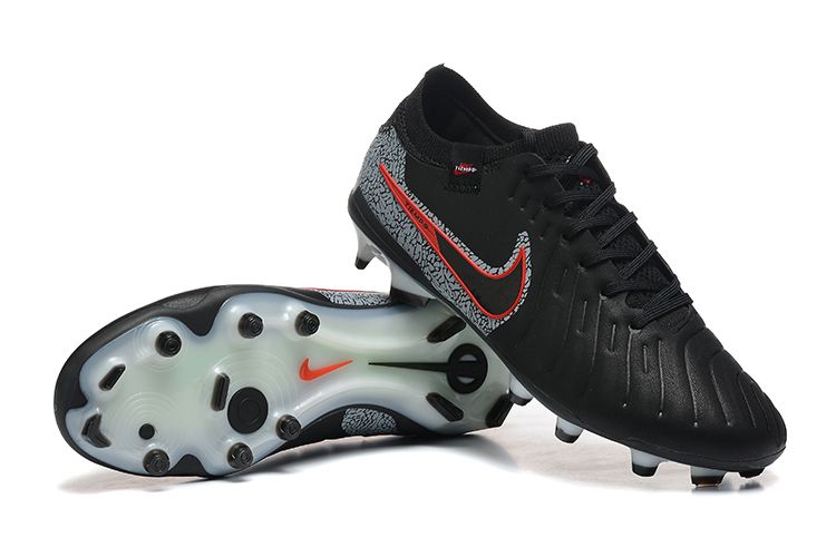 NIKE BOOTS🔥