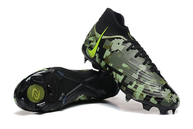 NIKE PHANTOM BOOTS🔥