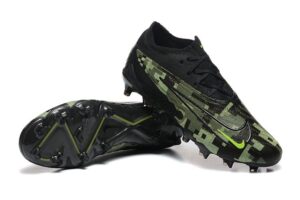 NIKE PHANTOM BOOTS