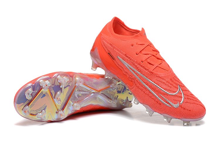 NIKE PHANTOM BOOTS🔥