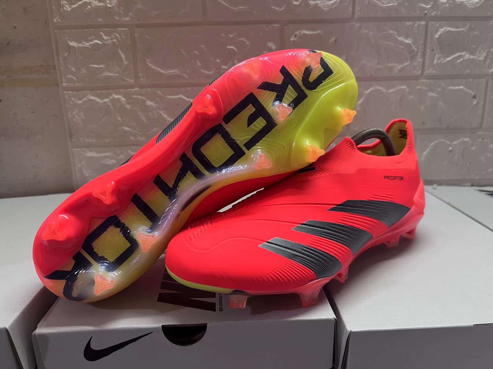 ADIDAS PREDATOR BOOTS🔥