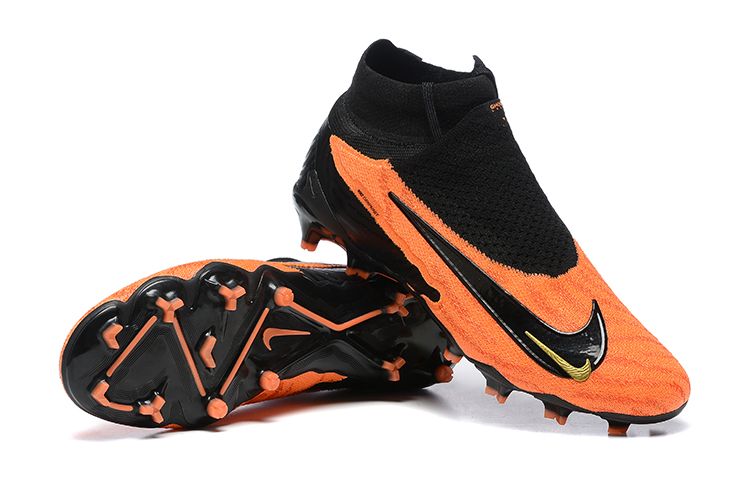 NIKE PHANTOM BOOTS🔥