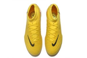 NIKE PHANTOM BOOTS