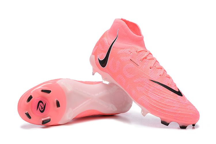 NIKE PHANTOM BOOTS🔥