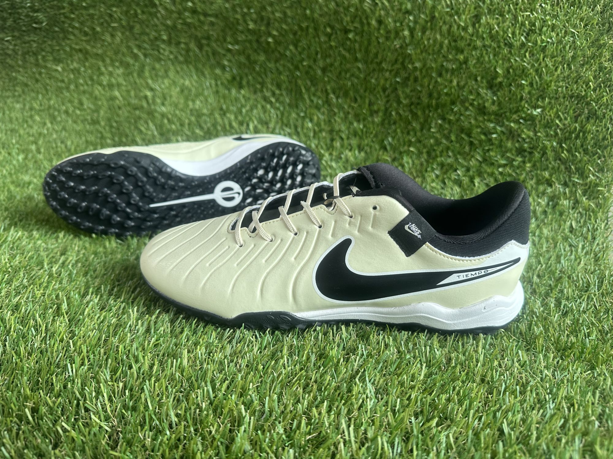 NIKE PHANTOM BOOTS🔥