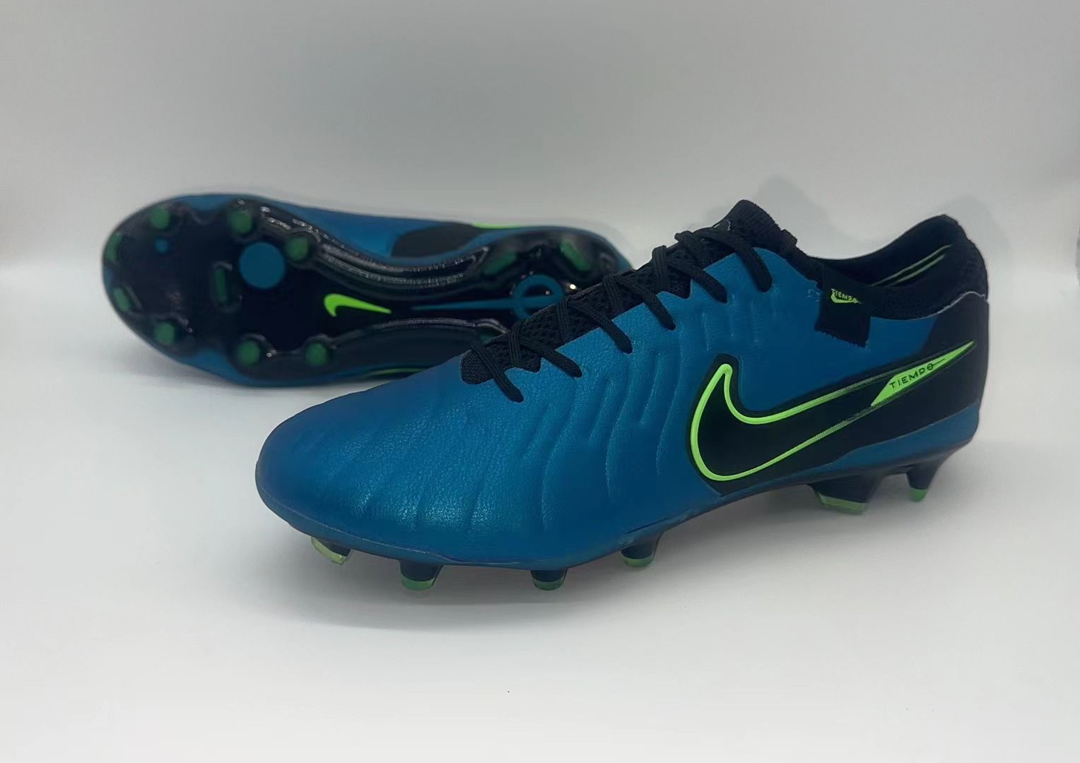 NIKE BOOTS🔥 NIKE BOOTS🔥