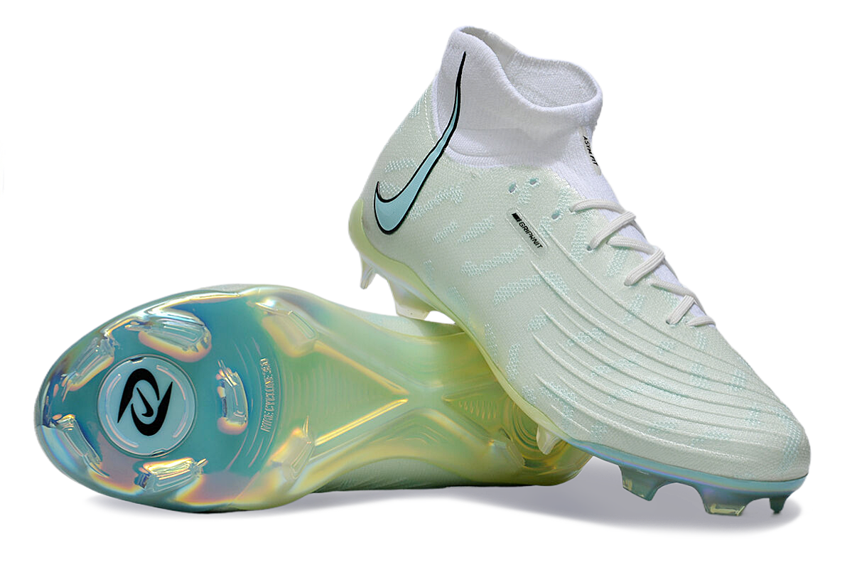NIKE PHANTOM BOOTS🔥