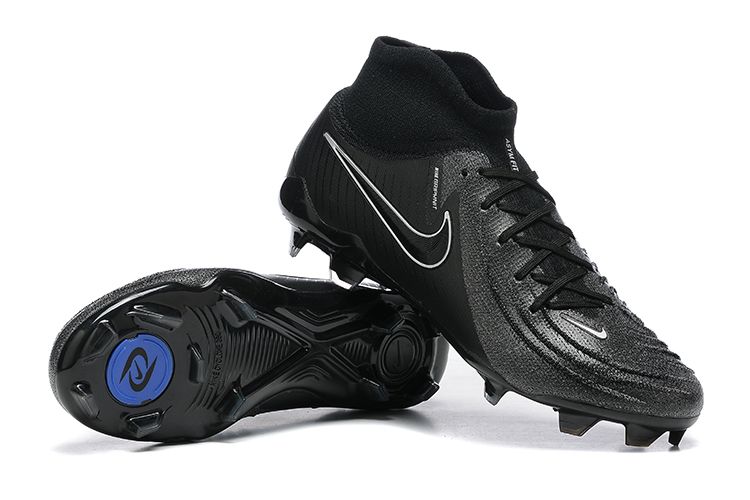 NIKE PHANTOM BOOTS🔥