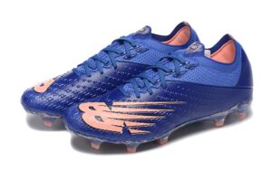 NEW BALANCE BOOTS