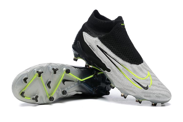 NIKE PHANTOM BOOTS🔥