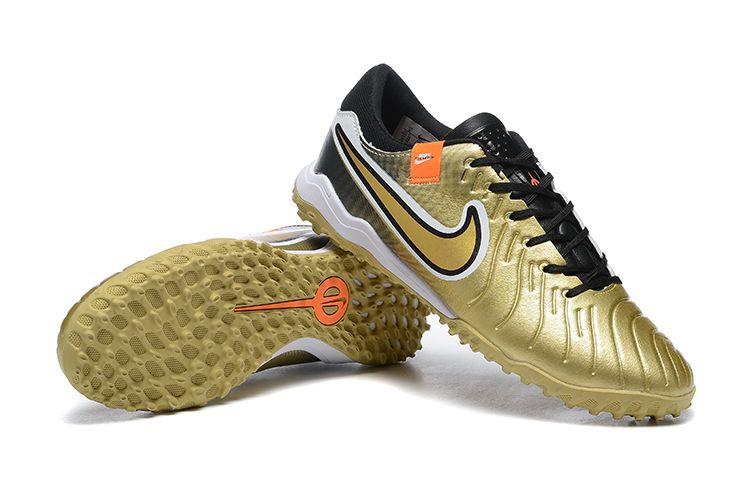 NIKE PHANTOM BOOTS🔥