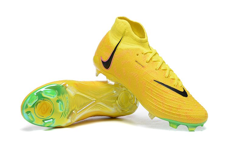NIKE PHANTOM BOOTS🔥